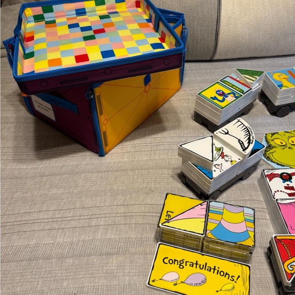 Magna-tile bundle #4 - Picture 4 of 10